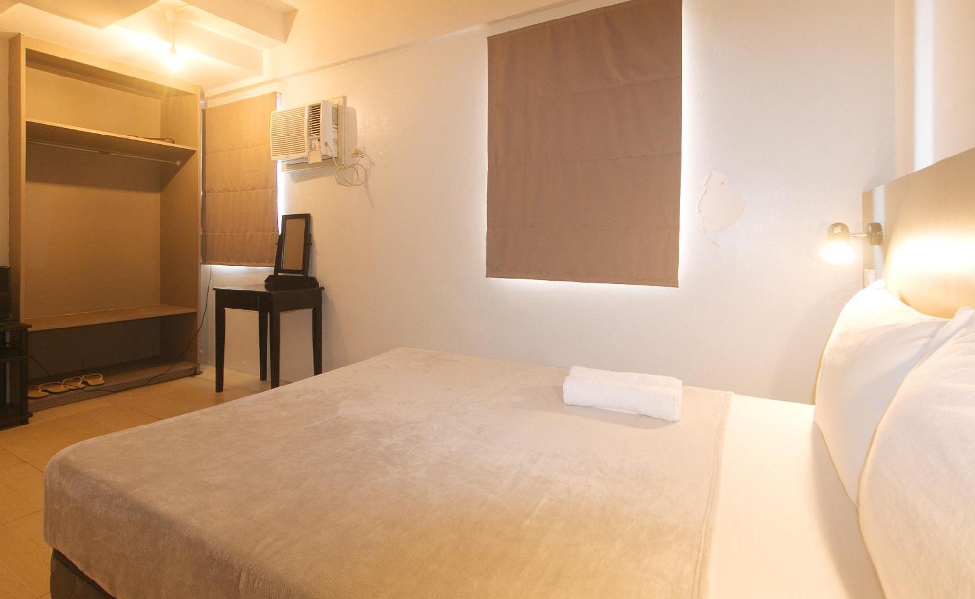 59 Xavierville By Reddoorz Cubao Exterior foto