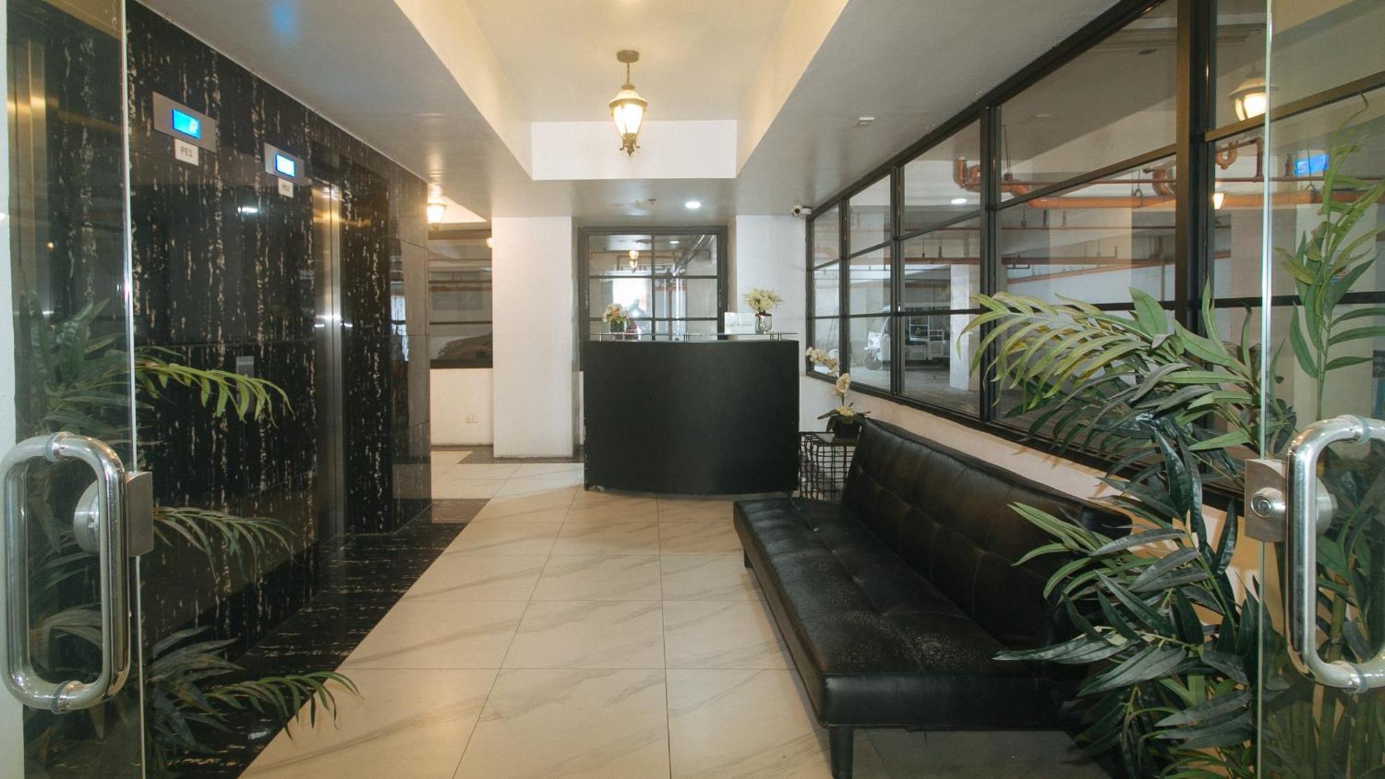 59 Xavierville By Reddoorz Cubao Exterior foto